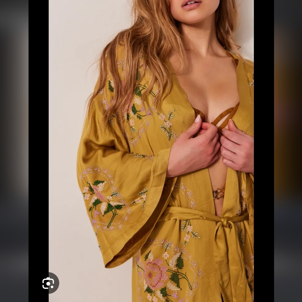 ISO Free People Cross My Heart Embroidered Robe